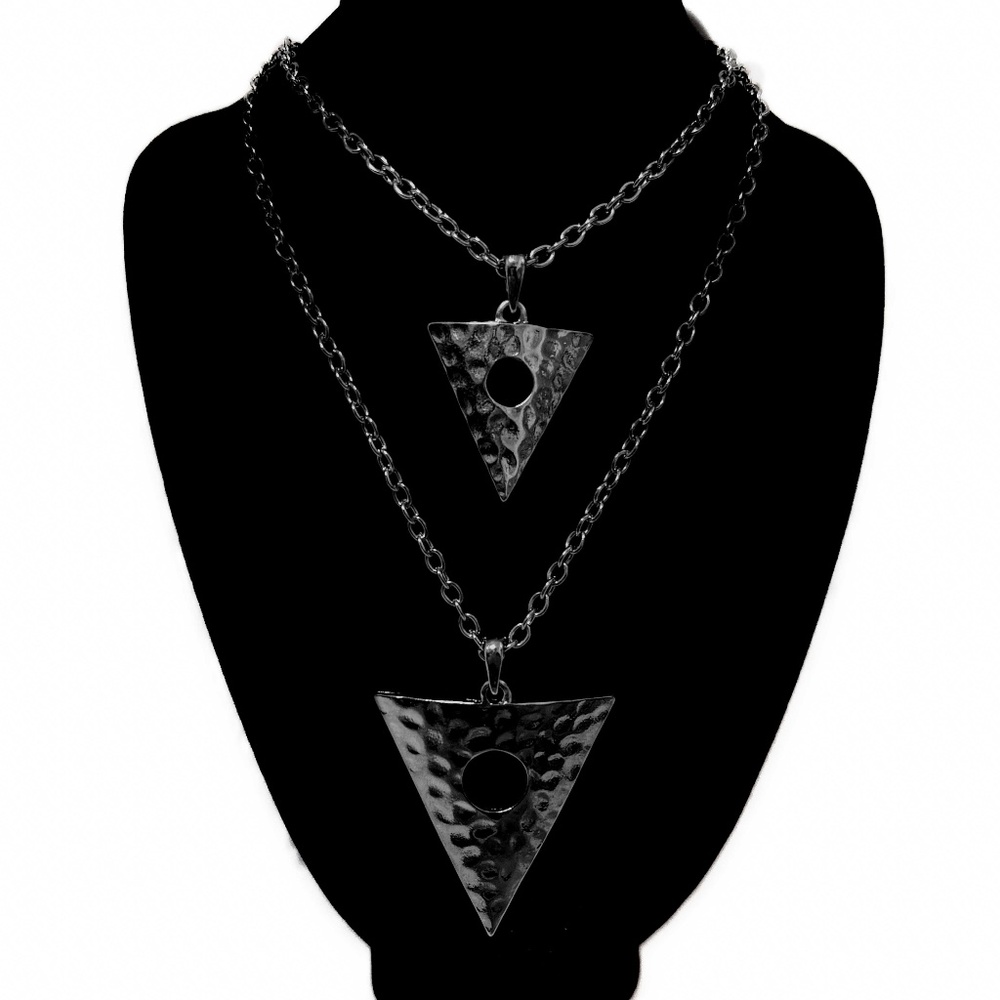 NEW - Carmen Gunmetal Hammered Triangle Duo Layered Pendant Necklace 30" + Ext